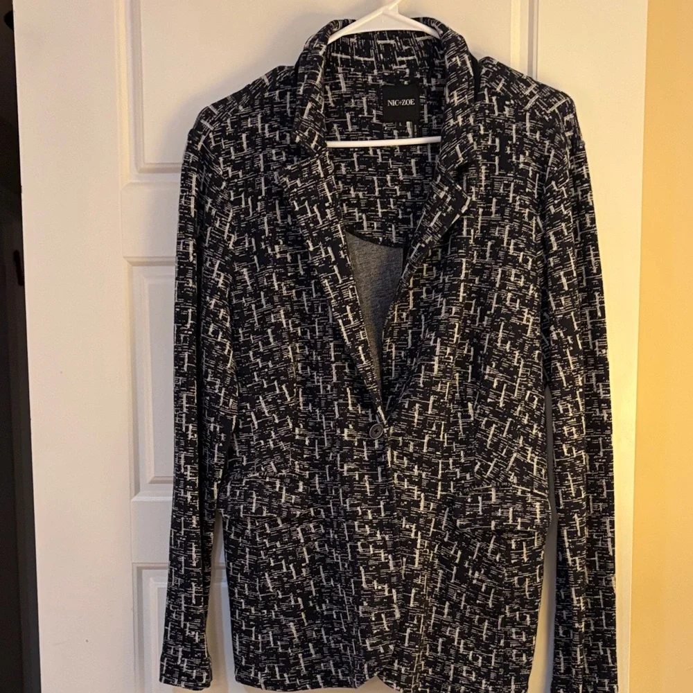 Nic & Zoe Print Knit Navy/White Jacket (L) - Picture 2 of 5